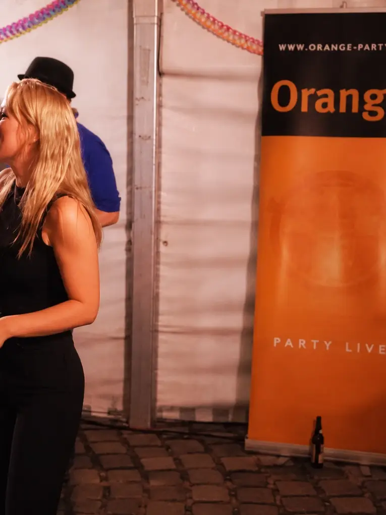 Orange aus Franken begleitet Mitarbeiterfest in München
