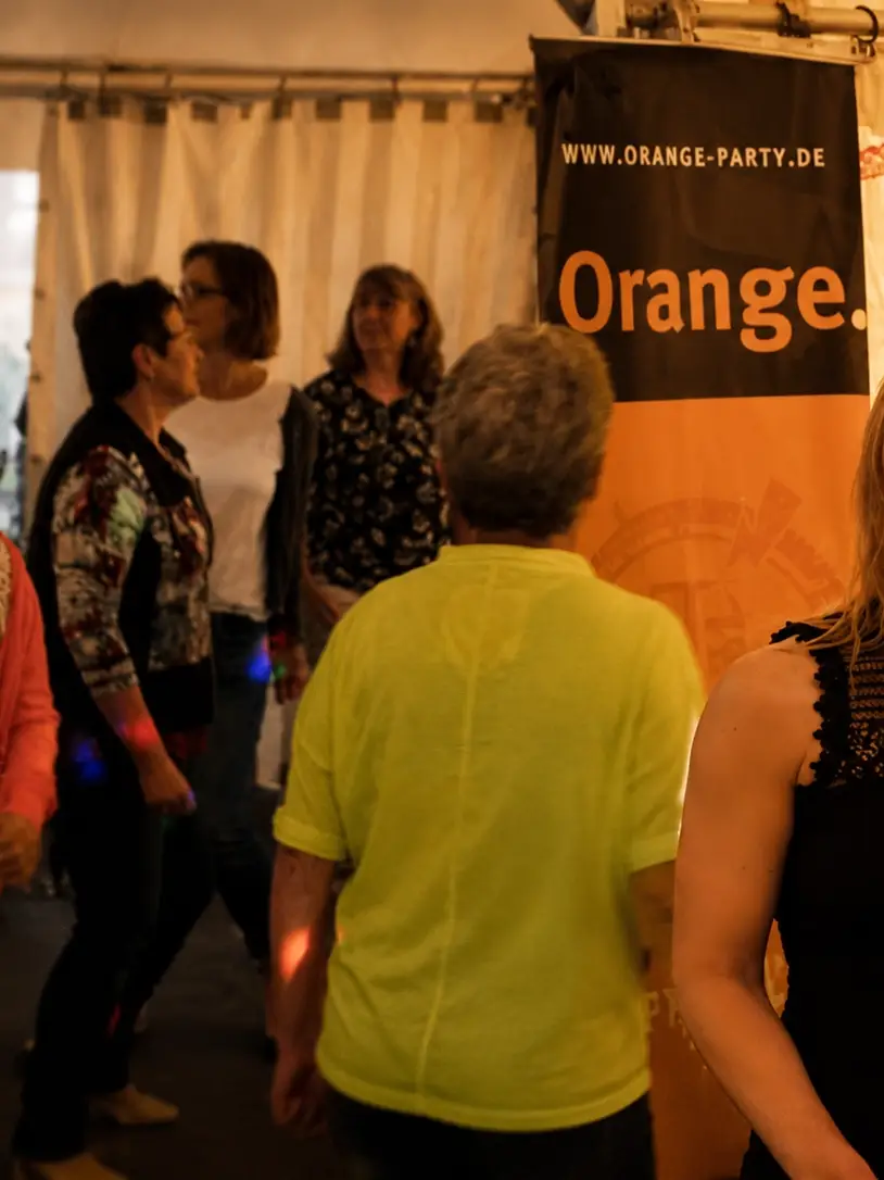 Band Orange spiel auf Firmenfeier in München